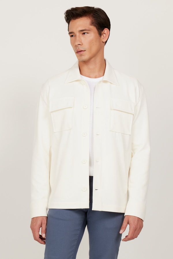 AC&Co / Altınyıldız Classics AC&Co / Altınyıldız Classics Men's Ecru Oversize Fit Wide Cut Classic Collar Cotton Patterned Shirt Jacket