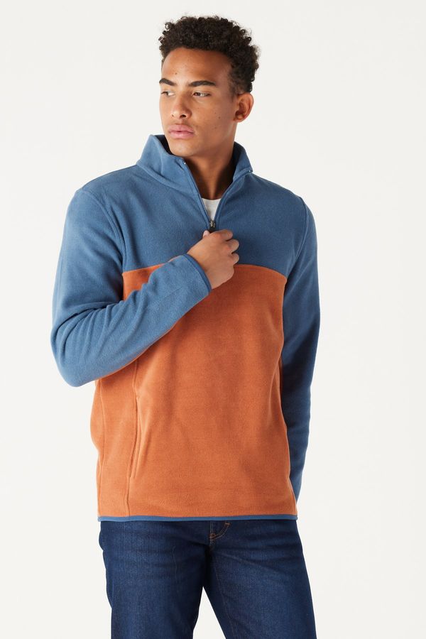 AC&Co / Altınyıldız Classics AC&Co / Altınyıldız Classics Men's Indigo-tile Standard Fit Normal Cut, Casual Casual Two-tone Fleece Sports Sweatshirt.
