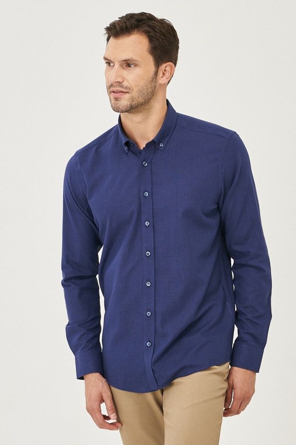AC&Co / Altınyıldız Classics AC&Co / Altınyıldız Classics Men's Navy Blue Tailored Slim Fit Buttoned Collar Linen Look 100% Cotton Flamed Shirt