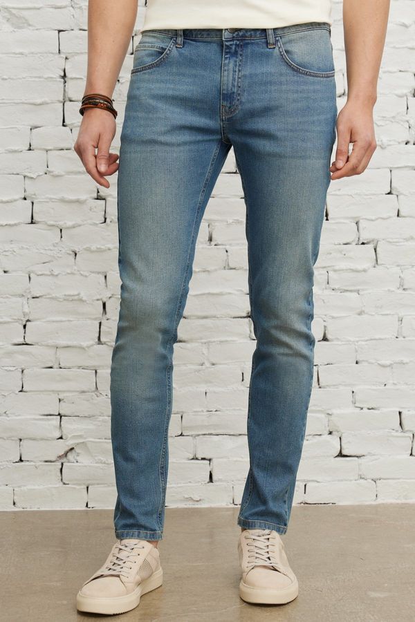 AC&Co / Altınyıldız Classics AC&Co / Altınyıldız Classics Men's Petrol Blue Extra Slim Fit Slim Fit Cotton Flexible Riss Jean Jeans Denim Trousers