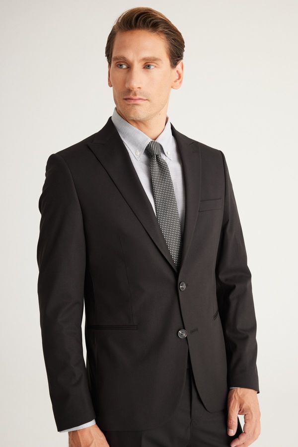 ALTINYILDIZ CLASSICS ALTINYILDIZ CLASSICS Men's Black Extra Slim Fit Slim Fit Dovetail Collar Suit.