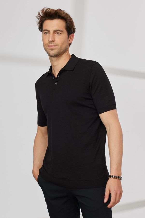 ALTINYILDIZ CLASSICS ALTINYILDIZ CLASSICS Men's Black Standard Fit Regular Cut Polo Collar 100% Cotton Short Sleeves Knitwear T-Shirt.