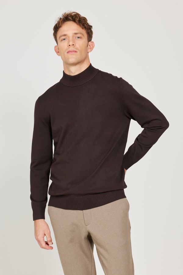 ALTINYILDIZ CLASSICS ALTINYILDIZ CLASSICS Men's Brown Standard Fit Normal Cut Half Turtleneck Knitwear Sweater.
