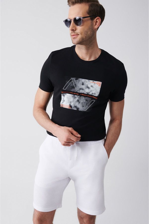 Avva Avva Men's Black 100% Cotton Crew Neck Front Printed Regular Fit T-shirt