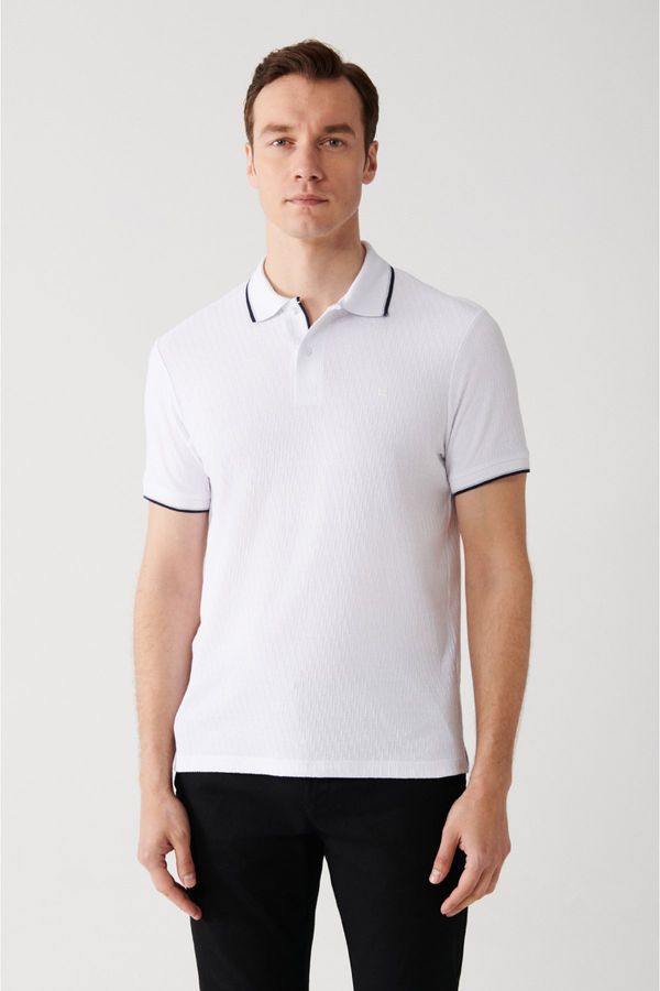 Avva Avva Men's White 100% Cotton Jacquard Regular Fit 2 Button Polo Neck T-shirt