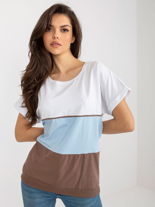 Fashionhunters Basic white and brown cotton blouse