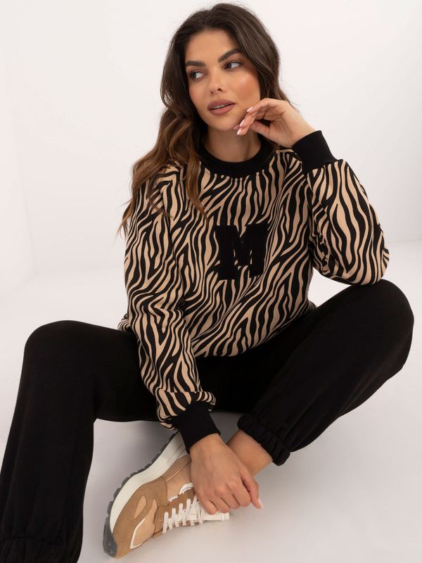 Fashionhunters Beige and black tracksuit with oversize sweatshirt