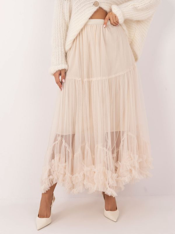 Fashionhunters Beige tulle maxi skirt with ruffles