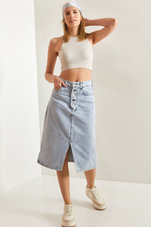 Bianco Lucci Bianco Lucci Women's Buttoned Straight Slit Denim Skirt