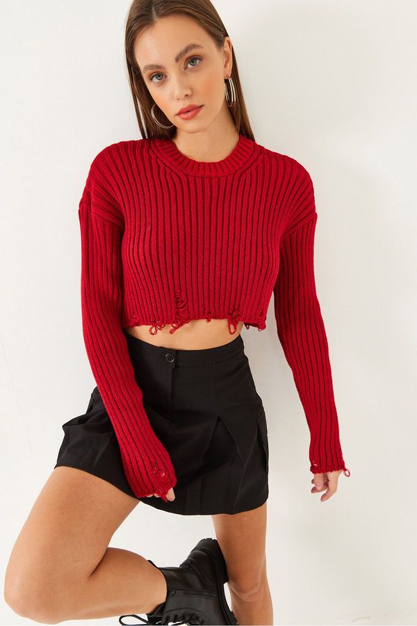 Bianco Lucci Bianco Lucci Women's Crew Neck Ripped Detail Crop Knitwear Sweater