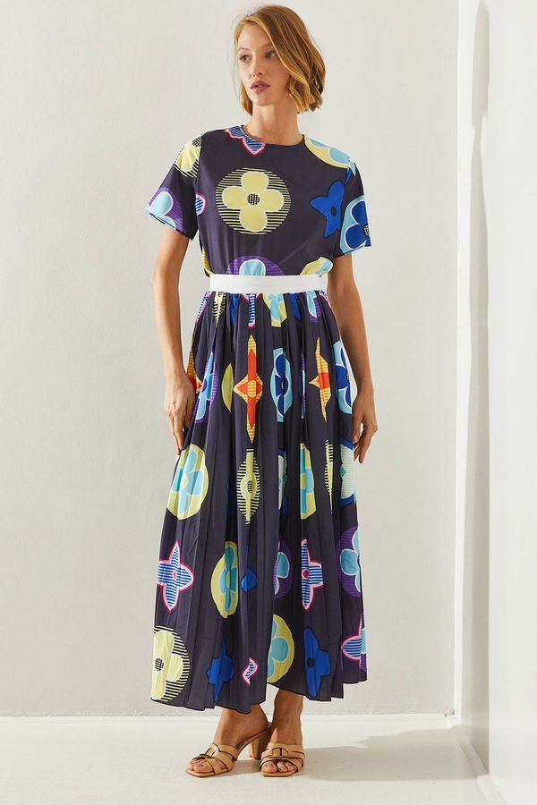 Bianco Lucci Bianco Lucci Women's Elastic Waist Pleated Skirt Floral Patterned Bottom and Top Set 2097