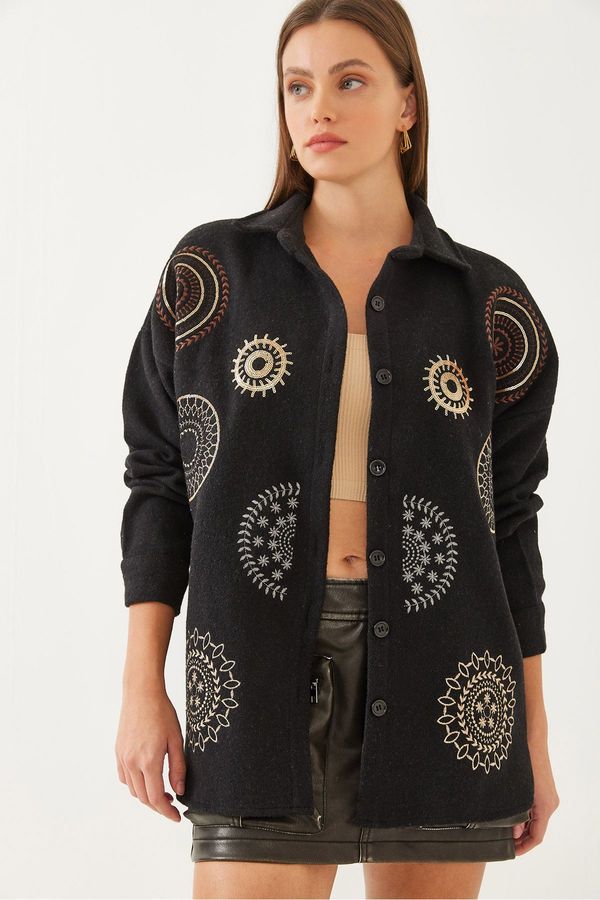 Bianco Lucci Bianco Lucci Women's Embroidered Sequined Cashmere Shirt