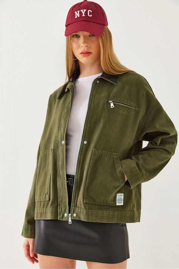 Bianco Lucci Bianco Lucci Women's Leather Collar Detailed Gabardine Jacket 2463