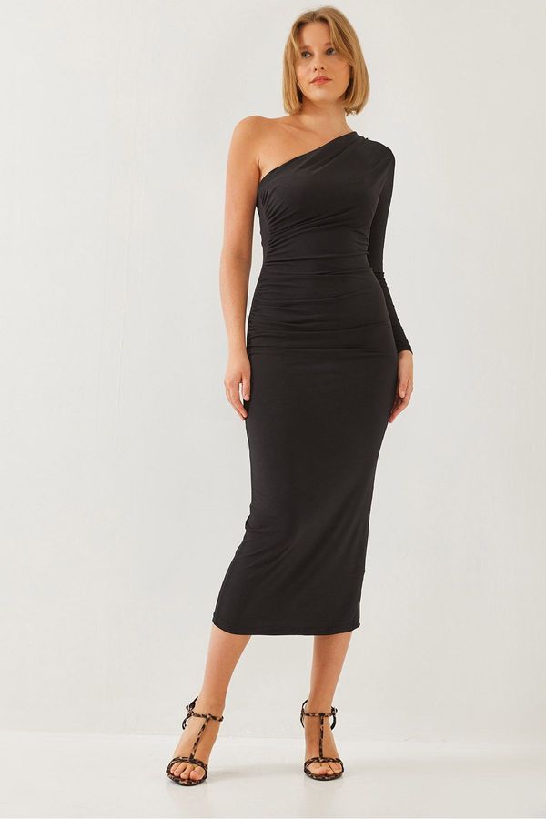 Bianco Lucci Bianco Lucci Women's One Shoulder and Pleated Long Dress 375