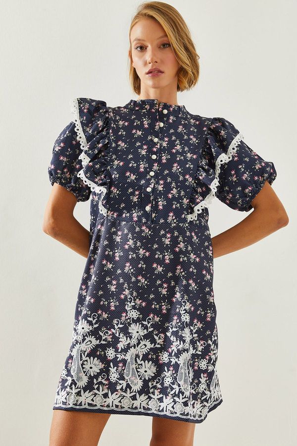 Bianco Lucci Bianco Lucci Women's Sleeve Detailed Scallop Detailed Floral Patterned Mini Dress 21419