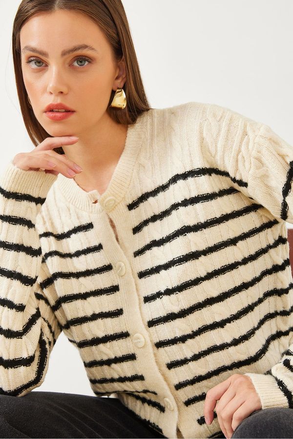 Bianco Lucci Bianco Lucci Women's Striped Hair Knitted Sweater Cardigan