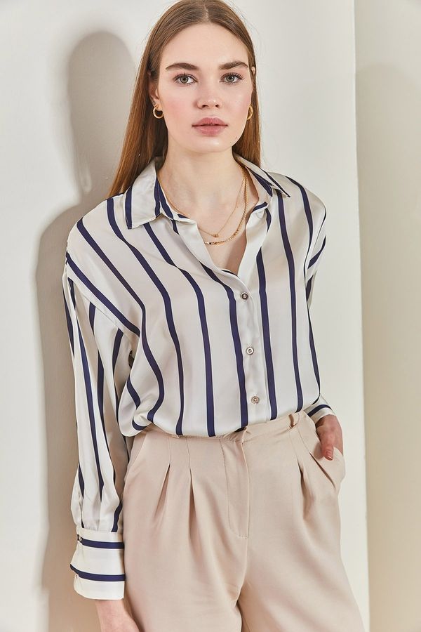 Bianco Lucci Bianco Lucci Women's Striped Satin Shirt with Cuff Sleeves
