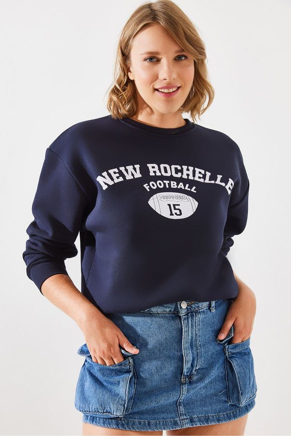 Bianco Lucci Bianco Lucci Women's Triple Thread Raised Rochelle Text Printed Sweatshirt MBHS001