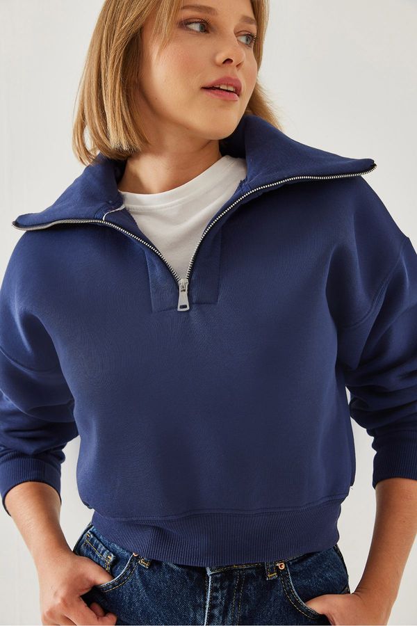 Bianco Lucci Bianco Lucci Women's Triple Thread Raised Zippered Sweatshirt