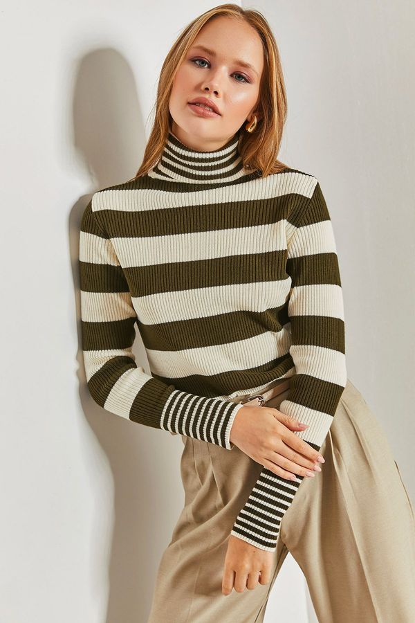 Bianco Lucci Bianco Lucci Women's Turtleneck Striped Knitwear Sweater