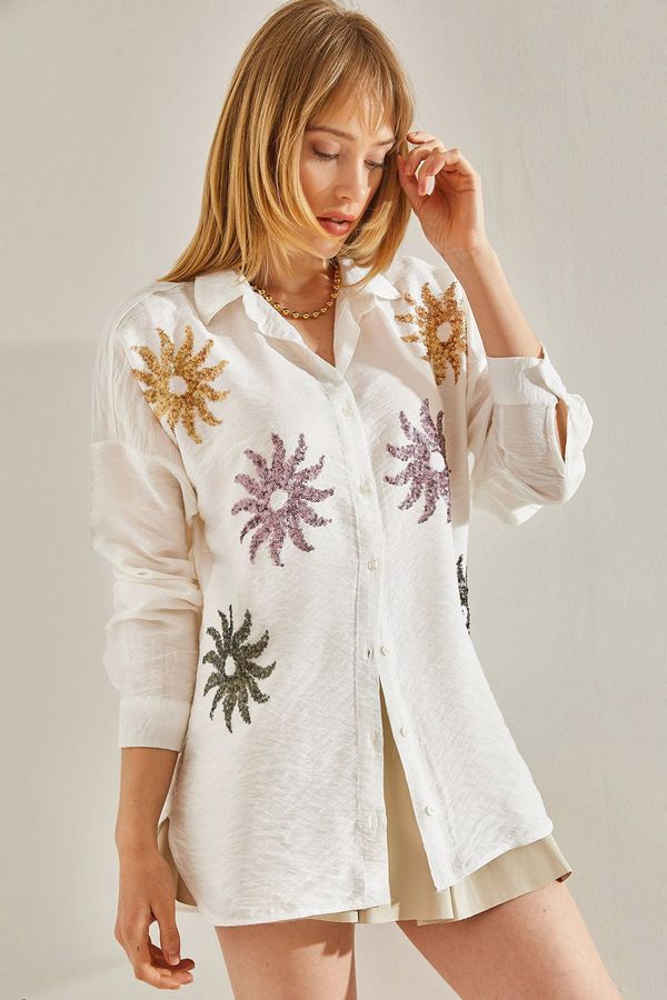 Bianco Lucci Bianco Lucci Women's White Linen Airobin Sun Patterned Sequin Embroidered Oversize Shirt