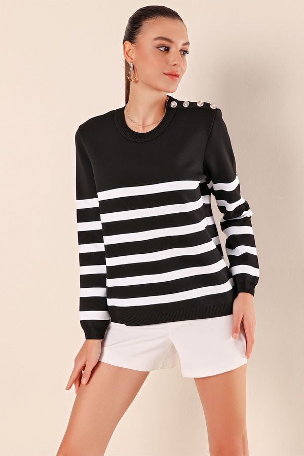 Bigdart Bigdart 15820 Button Detail Striped Sweater - Black