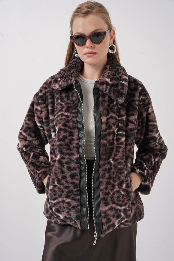 Bigdart Bigdart 5203 Patterned Plush Coat Jacket - Brown