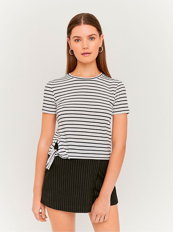 TALLY WEiJL Black & White Striped Short T-Shirt TALLY WEiJL - Women