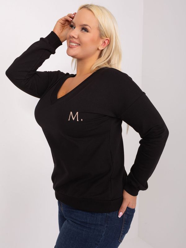 Fashionhunters Black casual plus-size blouse with the letter M