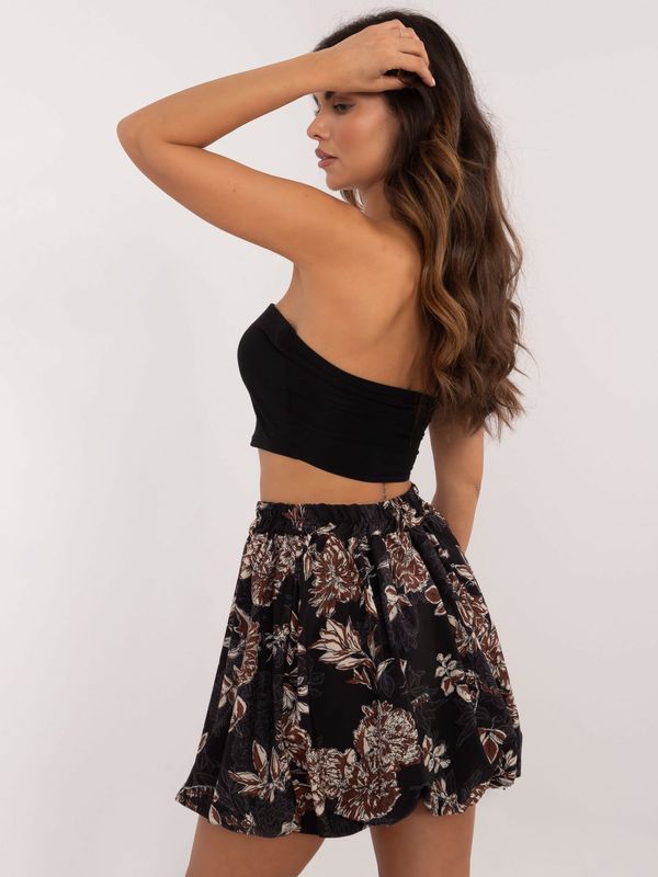 Fashionhunters Black Floral Mini Skirt