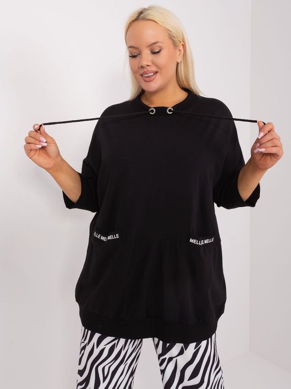 Fashionhunters Black loose blouse plus size with pockets
