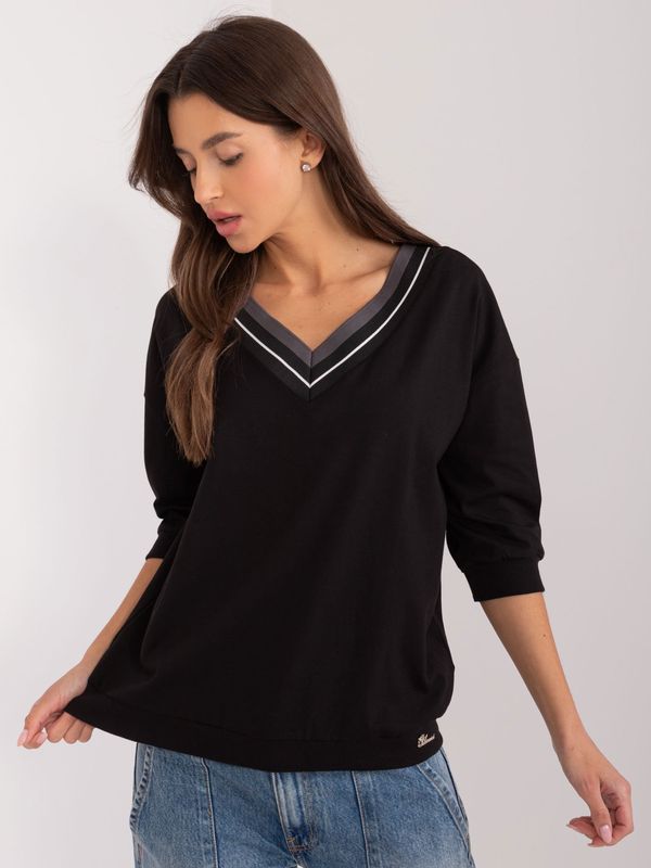 Fashionhunters Black oversize blouse with 3/4 sleeves