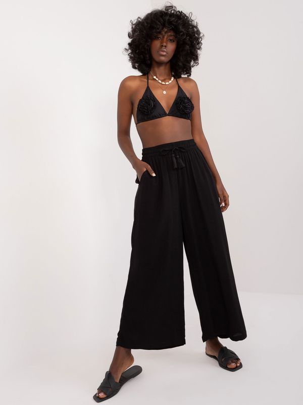 Fashionhunters Black summer trousers with pockets SUBLEVEL