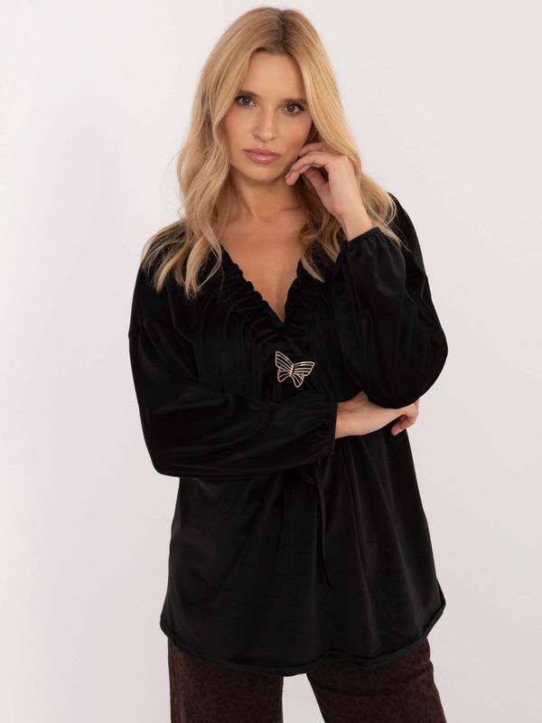 Fashionhunters Black velour blouse large size