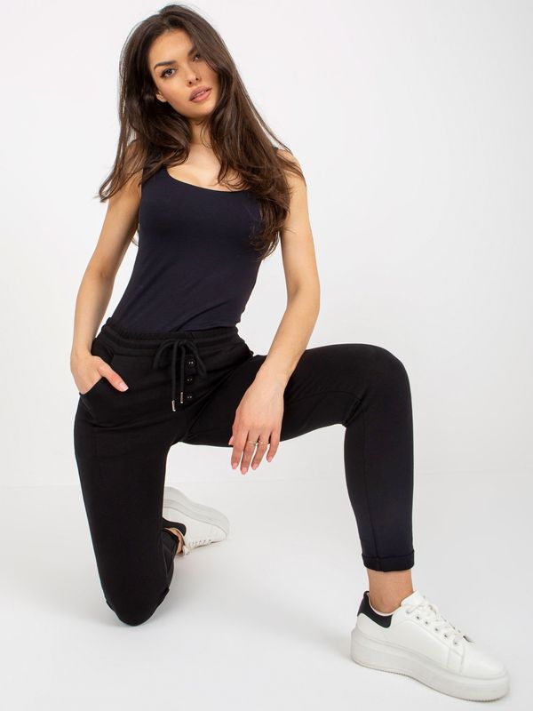 Fashionhunters Black women's sweatpants with buttons