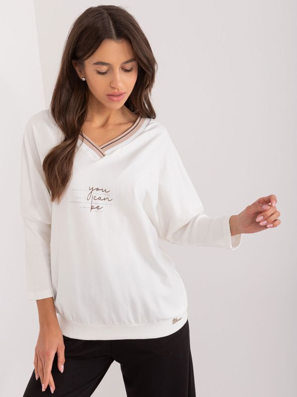 RELEVANCE Blouse-RV-BZ-9509.82-ecru