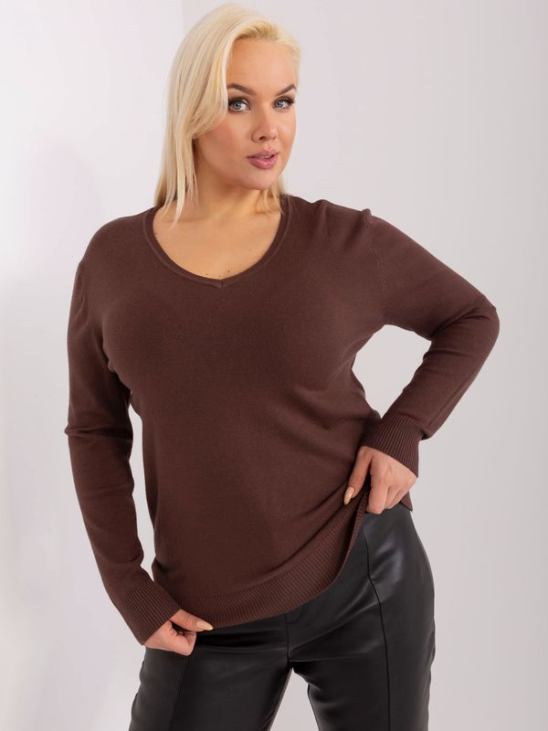 Fashionhunters Brown classic plus size viscose sweater