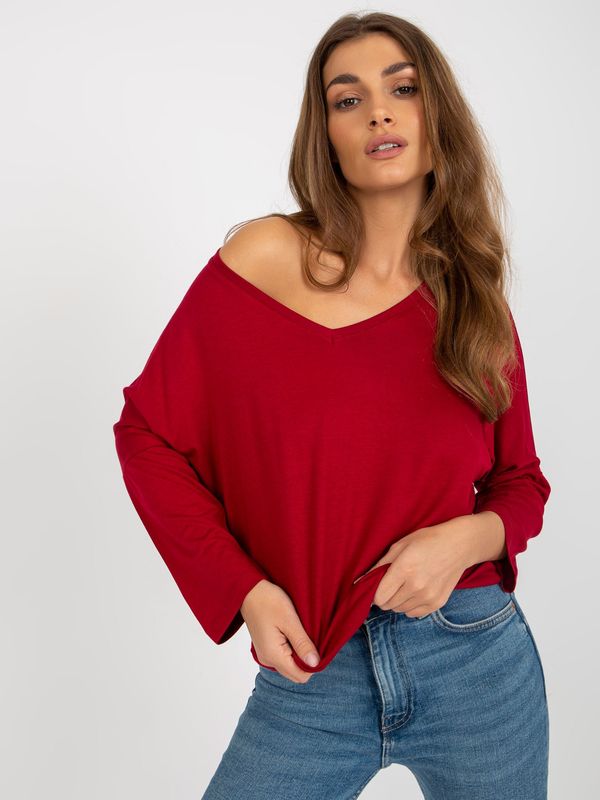 Fashionhunters Burgundy women's basic blouse with 3/4 sleeves