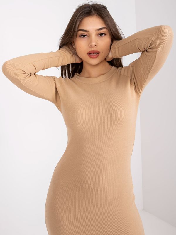Fashionhunters Camel ribbed dress with long sleeves by Rosita