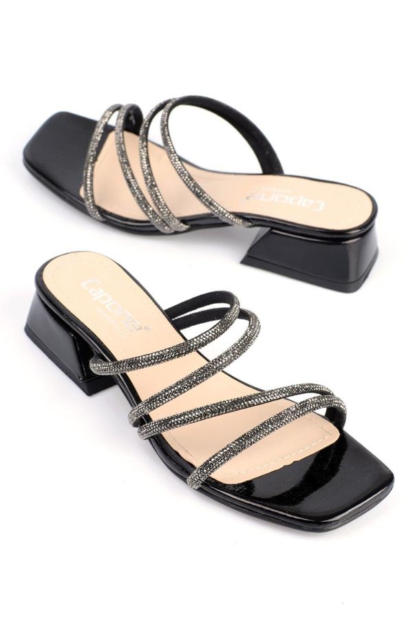 Capone Outfitters Capone Outfitters Capone Flat Toe Women's Band Banded Short Heels Patent Leather Black Women's Slippers.