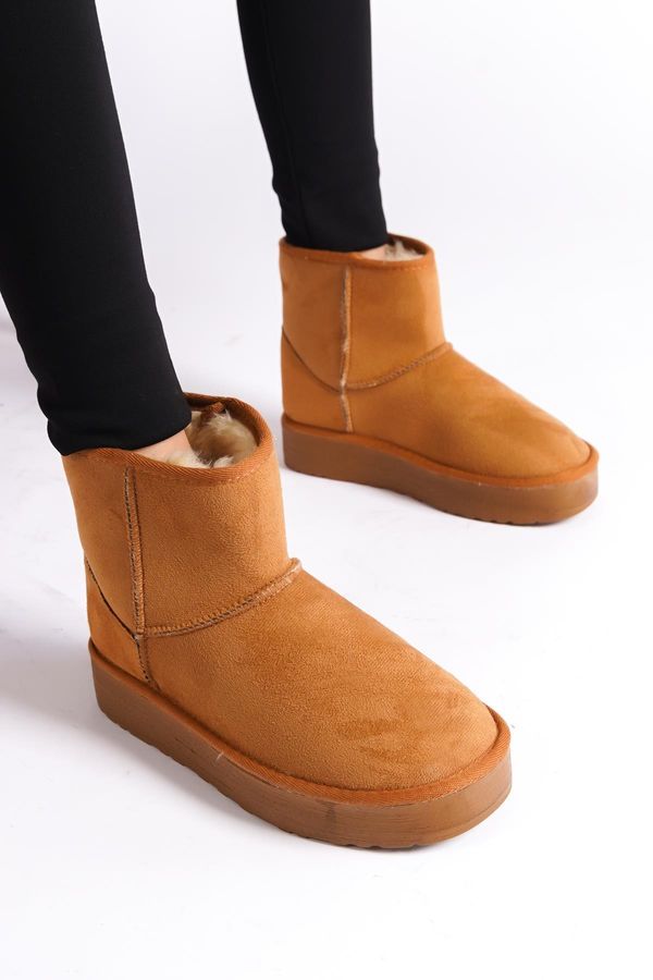 Capone Outfitters Capone Outfitters Capone Women's Sheepskin Mid-Length Boots with Round Toes.