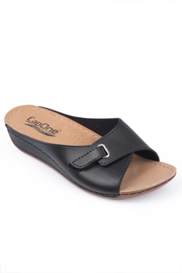 Capone Outfitters Capone Outfitters Mules - Black - Wedge