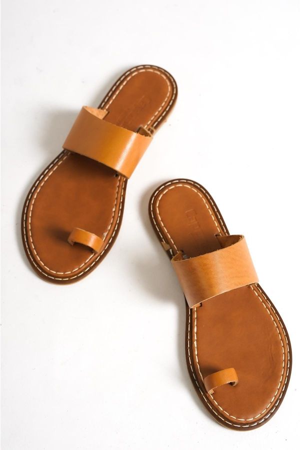 Capone Outfitters Capone Outfitters Mules - Brown - Flat