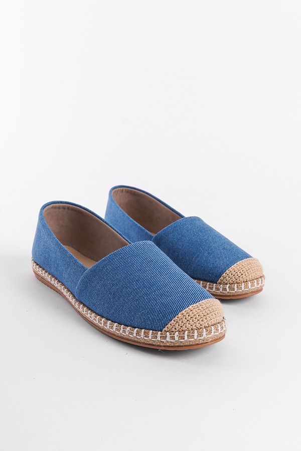 Capone Outfitters Capone Outfitters Pasarella Women's Espadrille