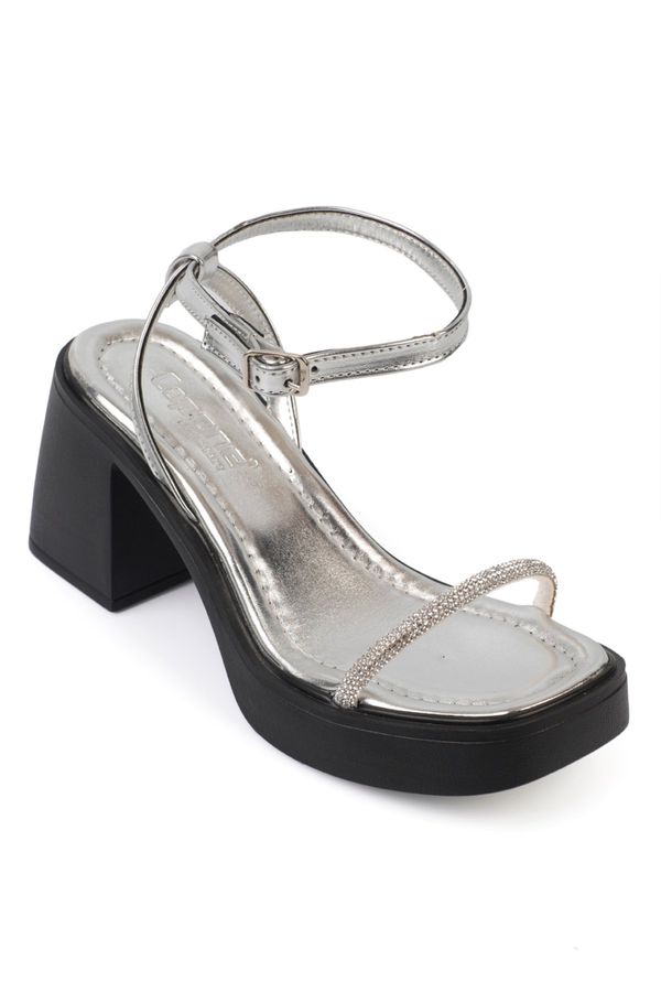 Capone Outfitters Capone Outfitters Women's Platform Ankle Band Metallic Stone Sandals