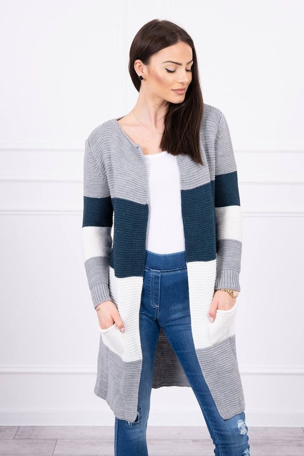 Kesi Cardigan Sweater on shoulder straps grey + dark jeans