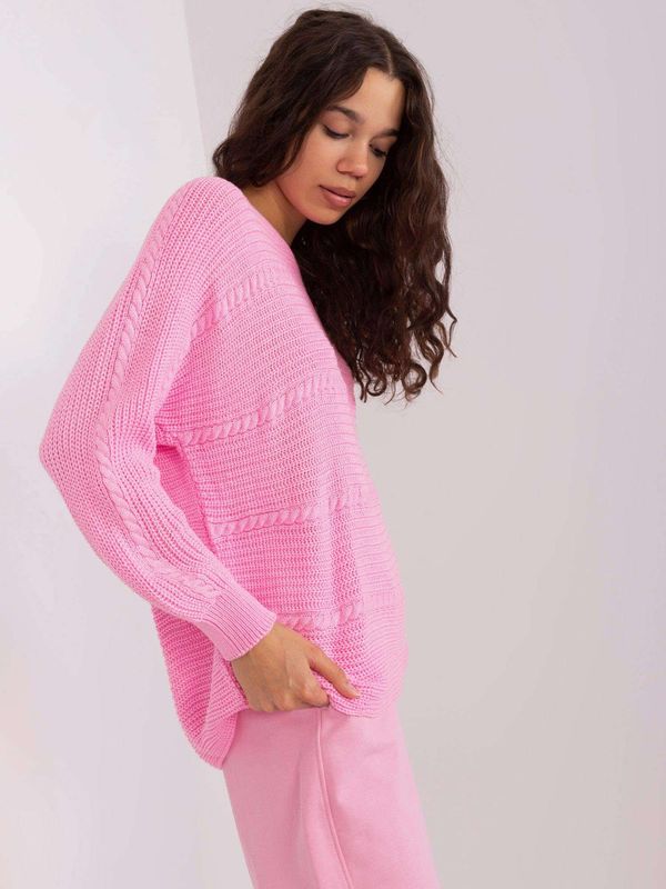 Fashionhunters Classic pink sweater with a loose fit