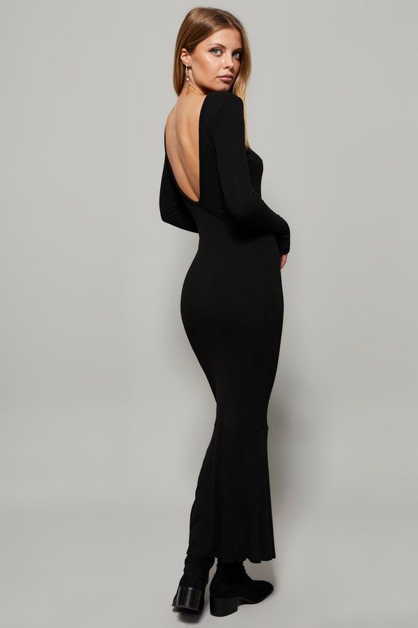 Cool & Sexy Cool & Sexy Women's Black U Neck Maxi Dress