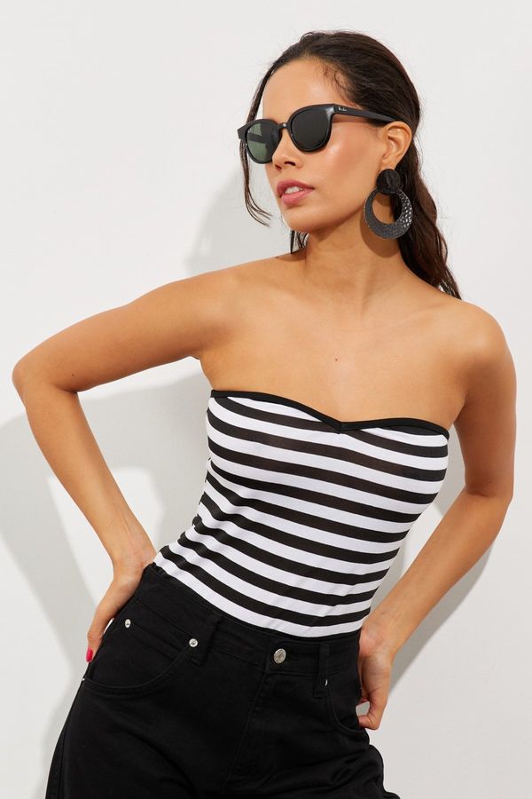 Cool & Sexy Cool & Sexy Women's Black-White Striped Strapless Blouse