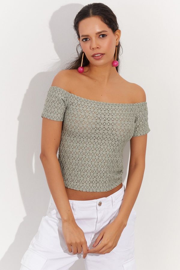 Cool & Sexy Cool & Sexy Women's Mint Scalloped Crop Blouse IZ11U